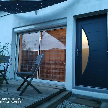 Prázdninový dům Maison Au Calme Climatisee Avec De Mai A Fin Septembre *